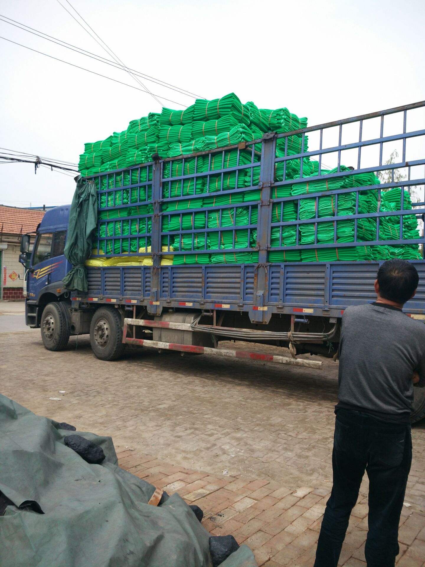 密目式青青草视频网站与普通防护网有什么区别